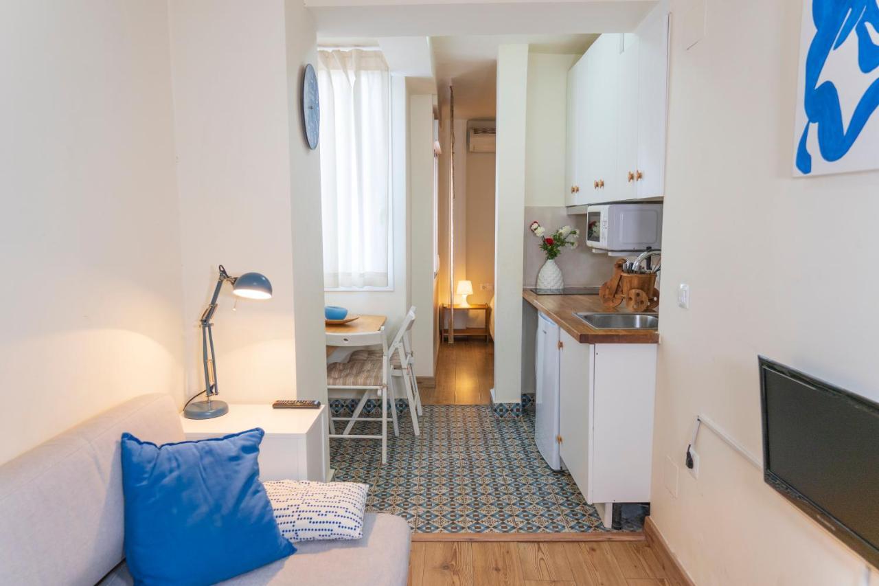 Studio In City Center Next To The Beach Málaga Buitenkant foto