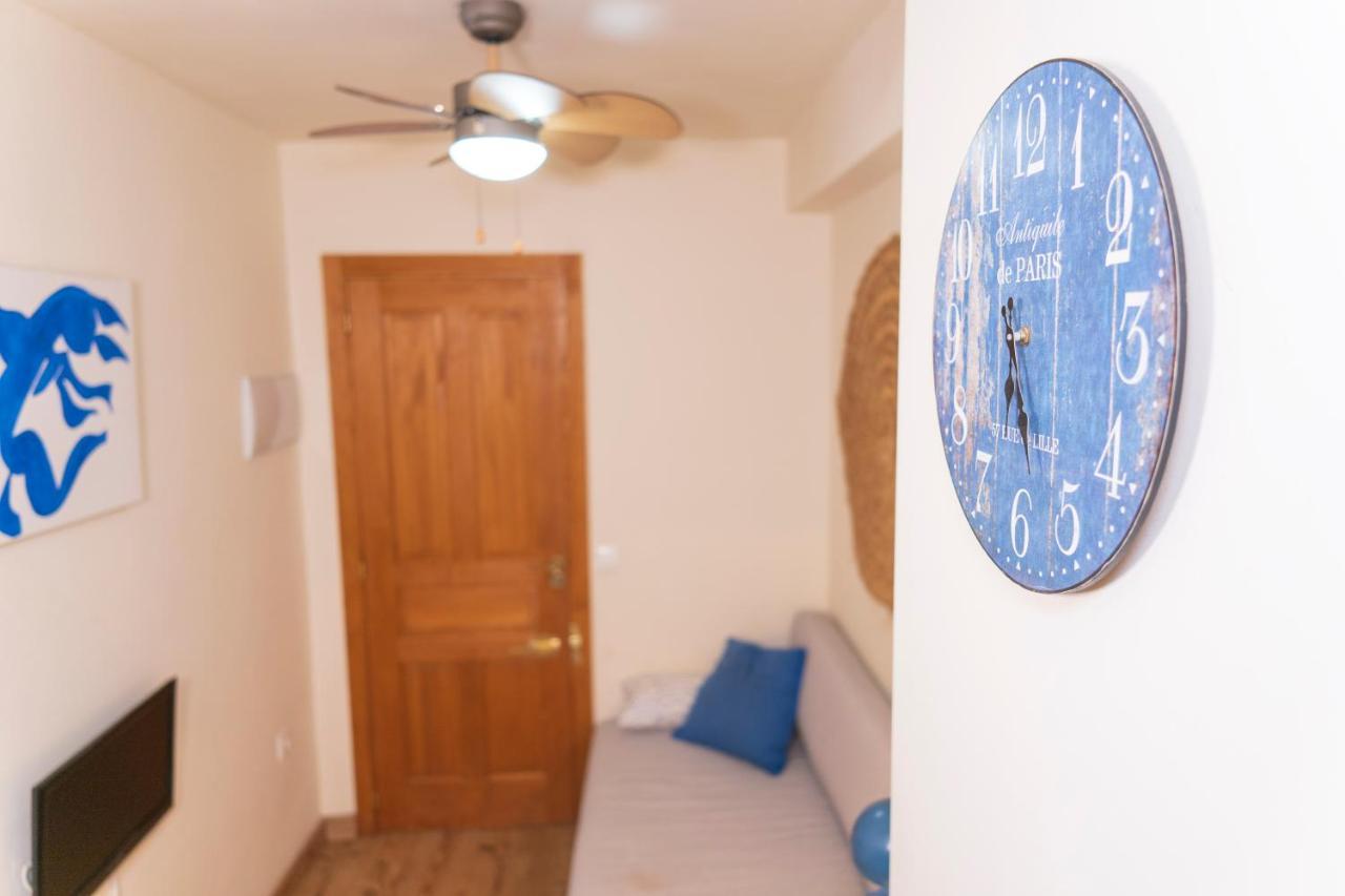 Studio In City Center Next To The Beach Málaga Buitenkant foto